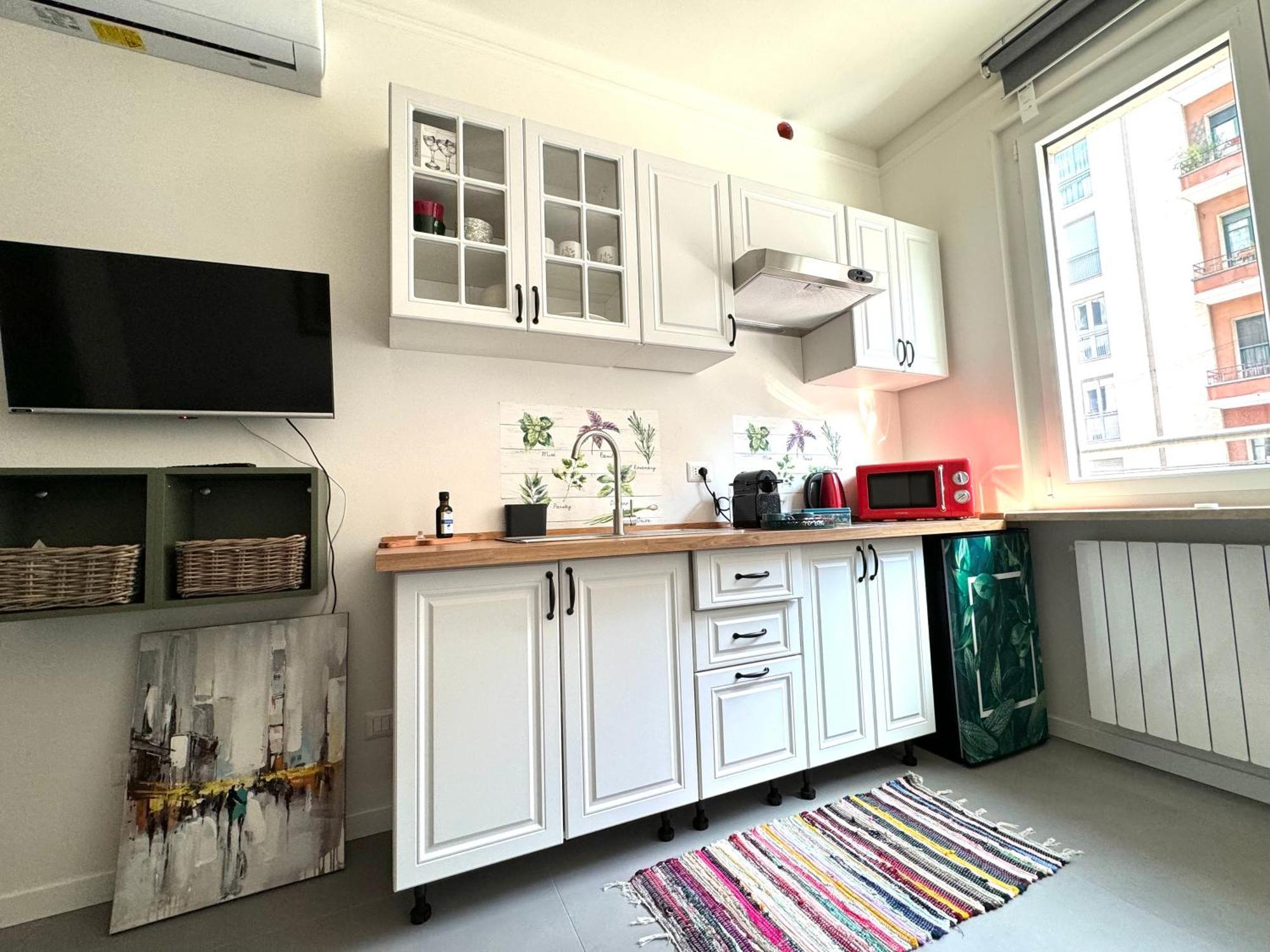 Rainbow Studio Flat- Monolocale Luminoso Мілан Екстер'єр фото